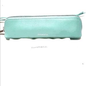 TIFFANY & CO POUCH